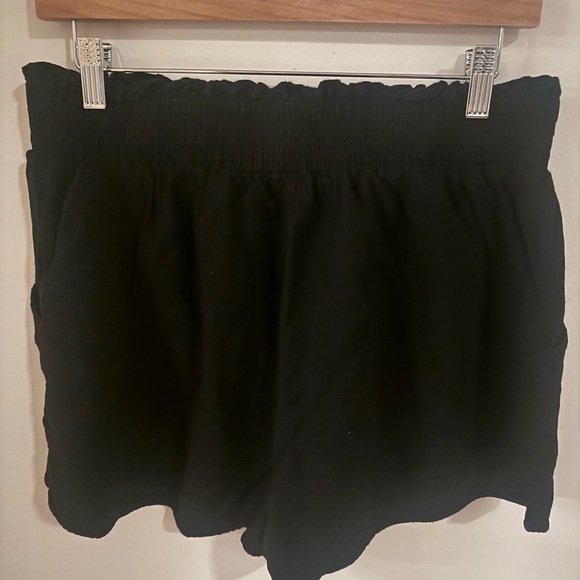 Automet Black Sleeveless Tank Top and short set size large like new - Picture 3 of 5